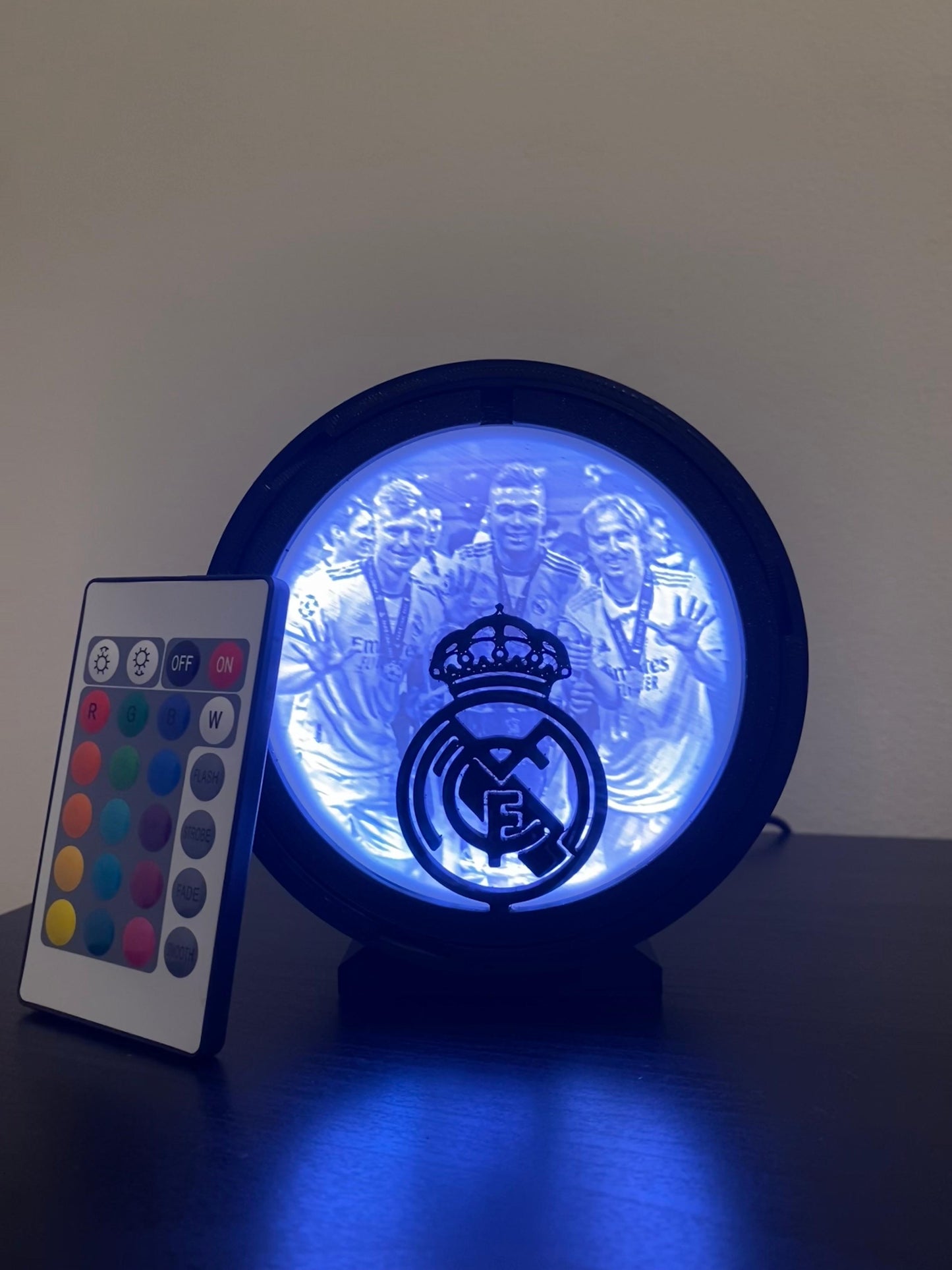 Lámparas LED Real Madrid RMA Kroos Modric Casemiro - Lámparas LED Fútbol diseño impresión 3D